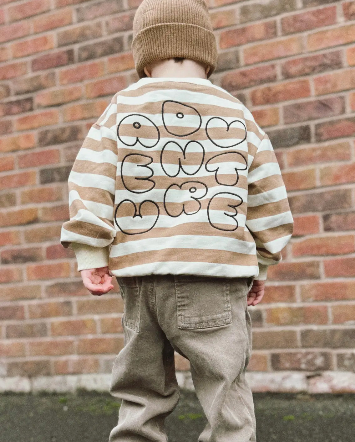 Adventure sweatshirt