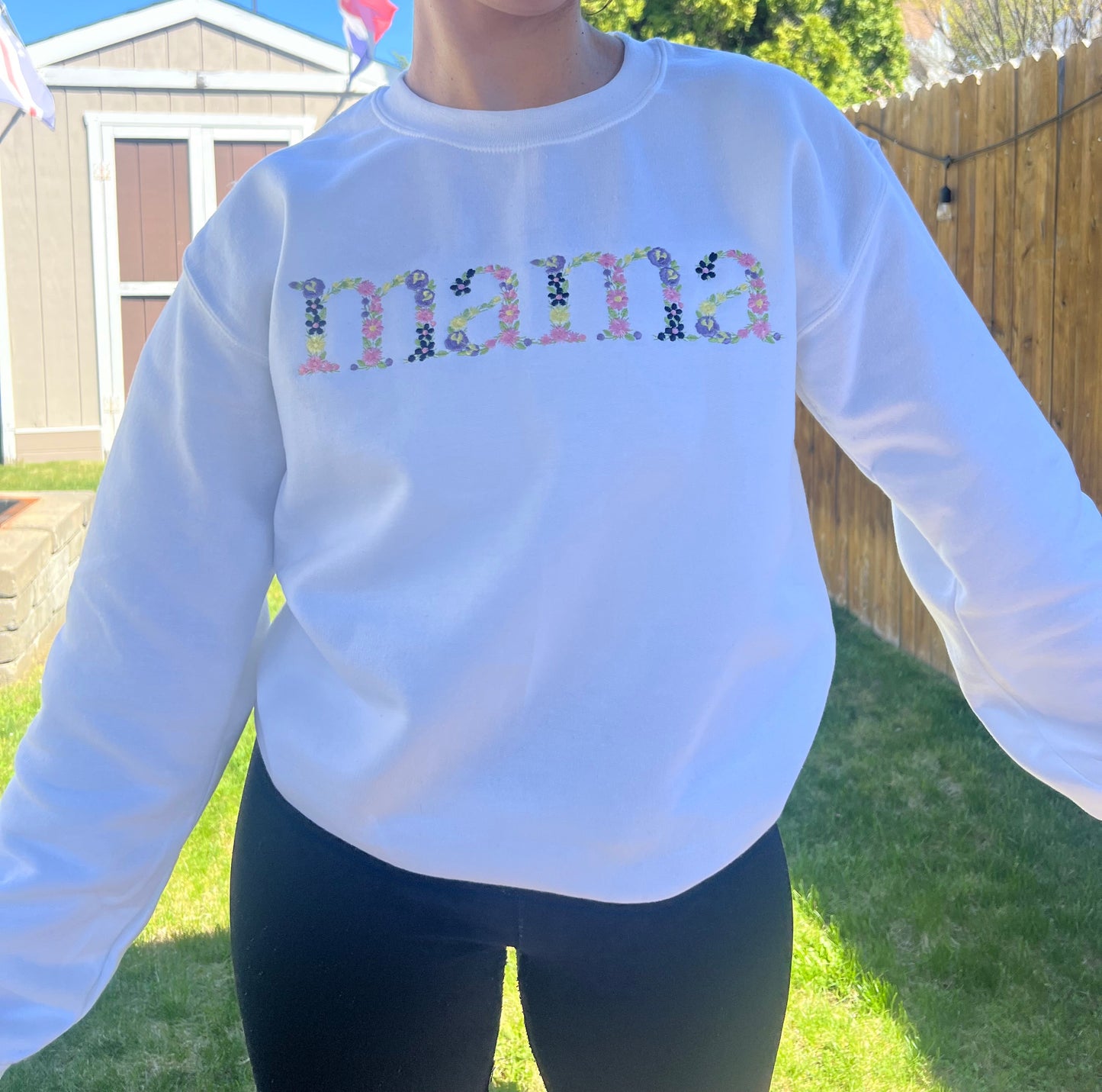 Floral mama sweatshirt